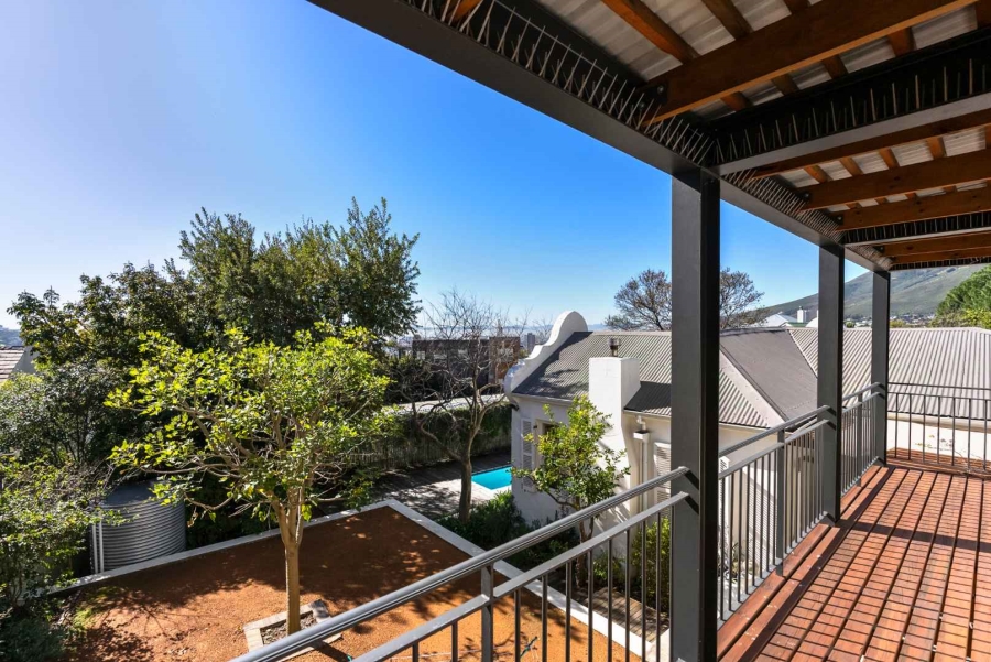 5 Bedroom Property for Sale in Higgovale Western Cape